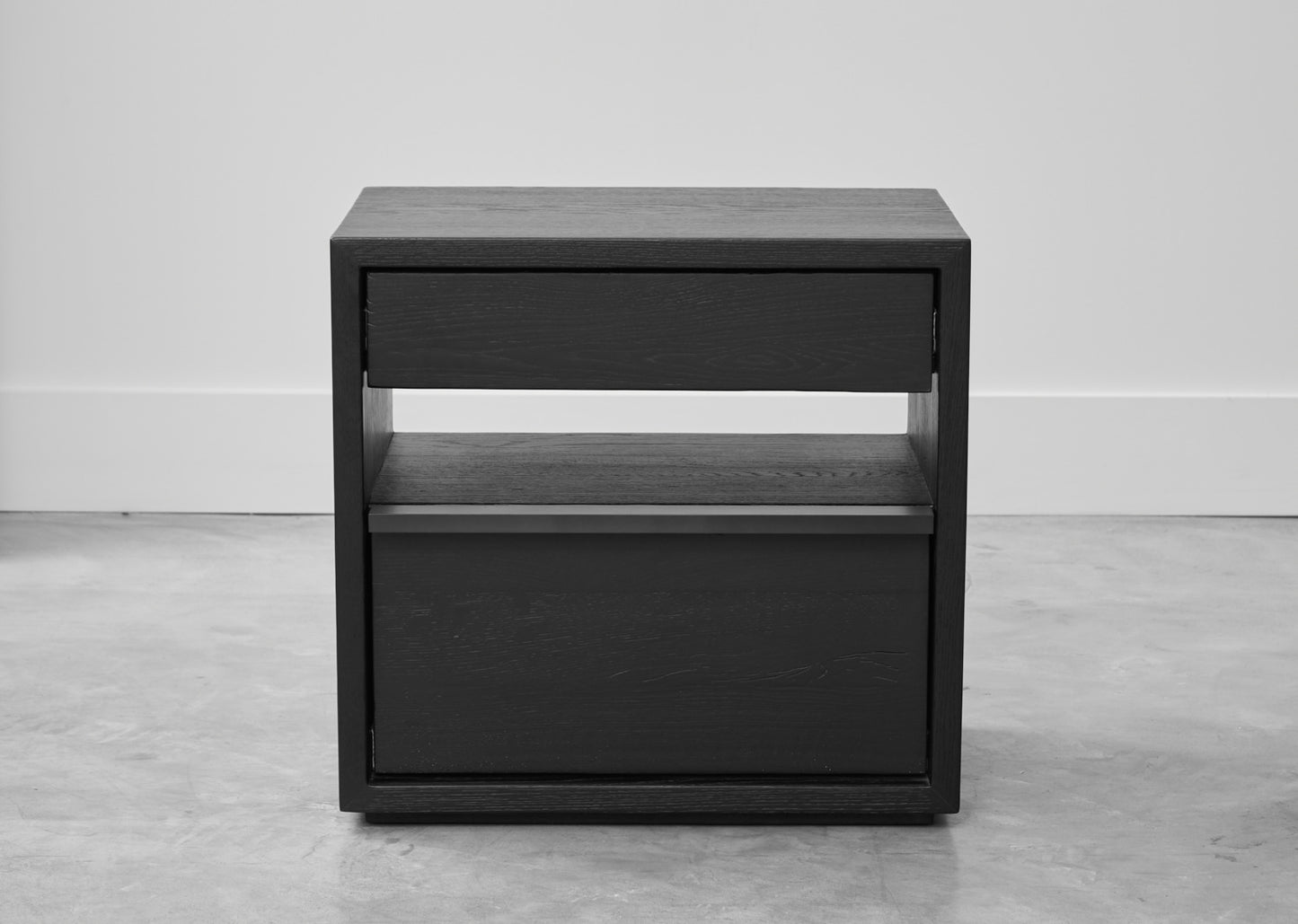BEDSIDE TABLE